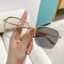 [10555] M-ARPT009 Kacamata Lensa Photocromic Anti Radiasi Wanita Pria Kacamata Bingkai Titanium Kotak Anti UV Photocromic (M-ARPT009-Coffee)