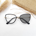 [10532] PL-ARPT003 Kacamata Cat Eye Anti Radiasi Dan Photocromic (PL-ARPT003-Black)