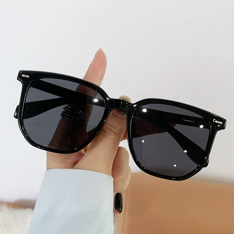 [10686] PL-H022 Kacamata Hitam Terbaru Unisex Kotak Kacamata Sunglasses Import Wanita Pria Kacamata Fashion (PL-H022-Black)