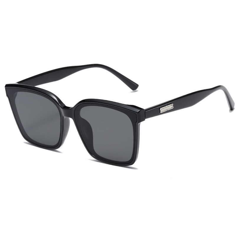 [10877] PL-H030 Kacamata Hitam Wanita Kotak Kacamata Wanita Fashion Kacamata Sunglasses Anti UV Import (PL-H030-Black/Black)