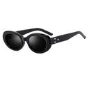 [10880] PL-H031 Kacamata Hitam Wanita Dan Pria Vintage Retro Kecil Tahan Sinar Matahari Premium Sense Ins Style (PL-H031-Black/Black)