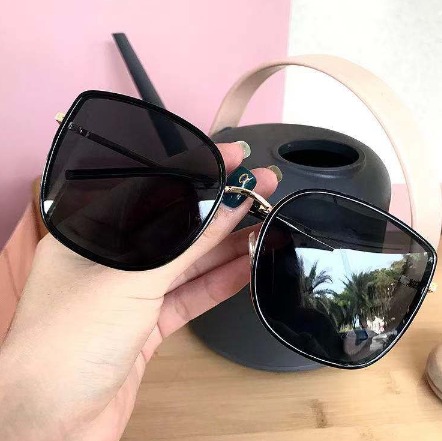PL-MX004 Kacamata Hitam Titanium Women Sunglasses New Import Kacamata Fashion
