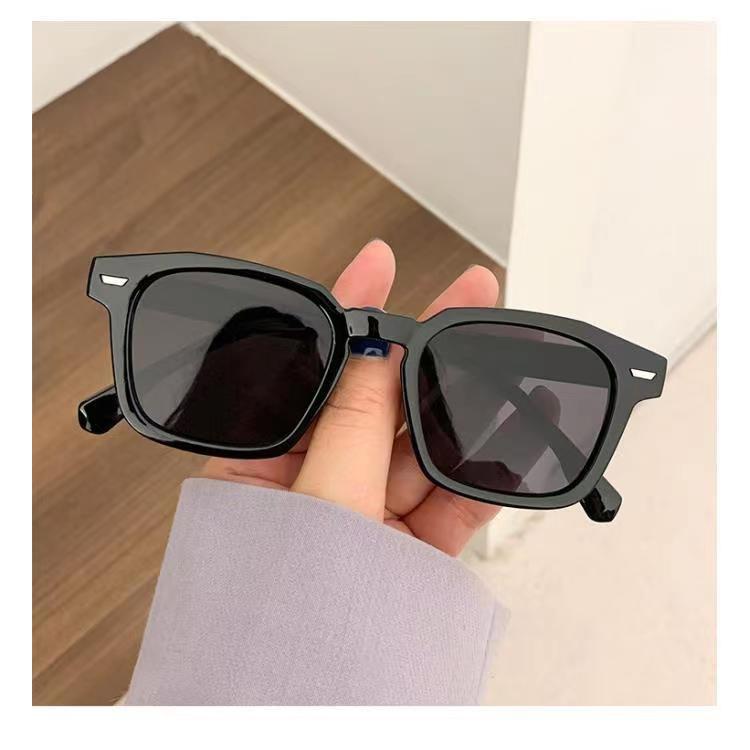 [10480] PL-WW007 Kacamata Wanita Pria Optik Anti Sunglass Dengan Fashion Sunglasses Kacamata Hitam (PL-WW007-Black)