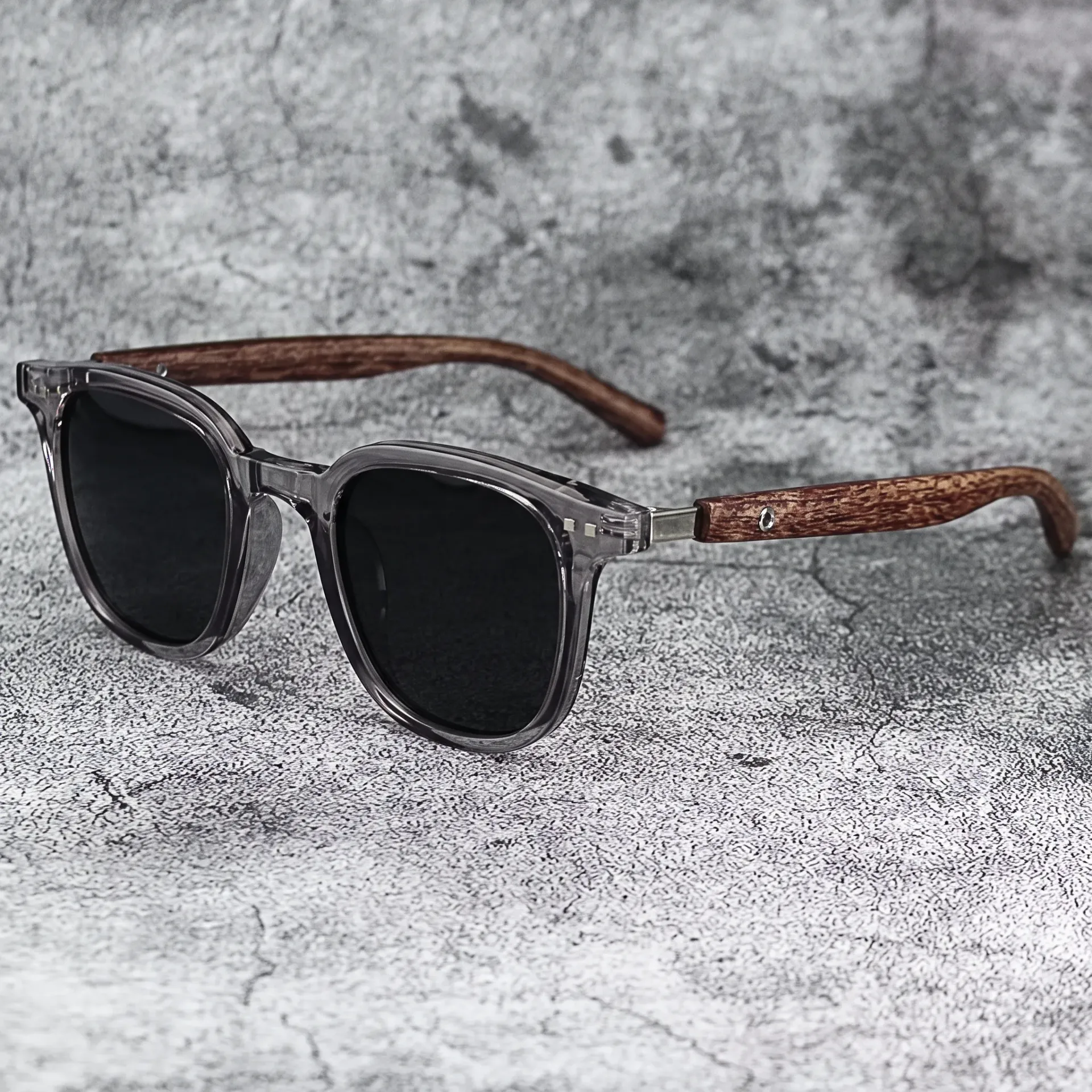 [11669] PL-H050 Kacamata Hitam European and American Wood Grain Leg Sunglasses Uv Protection (New Product) (PL-H050-Glossy-Gray-Black)